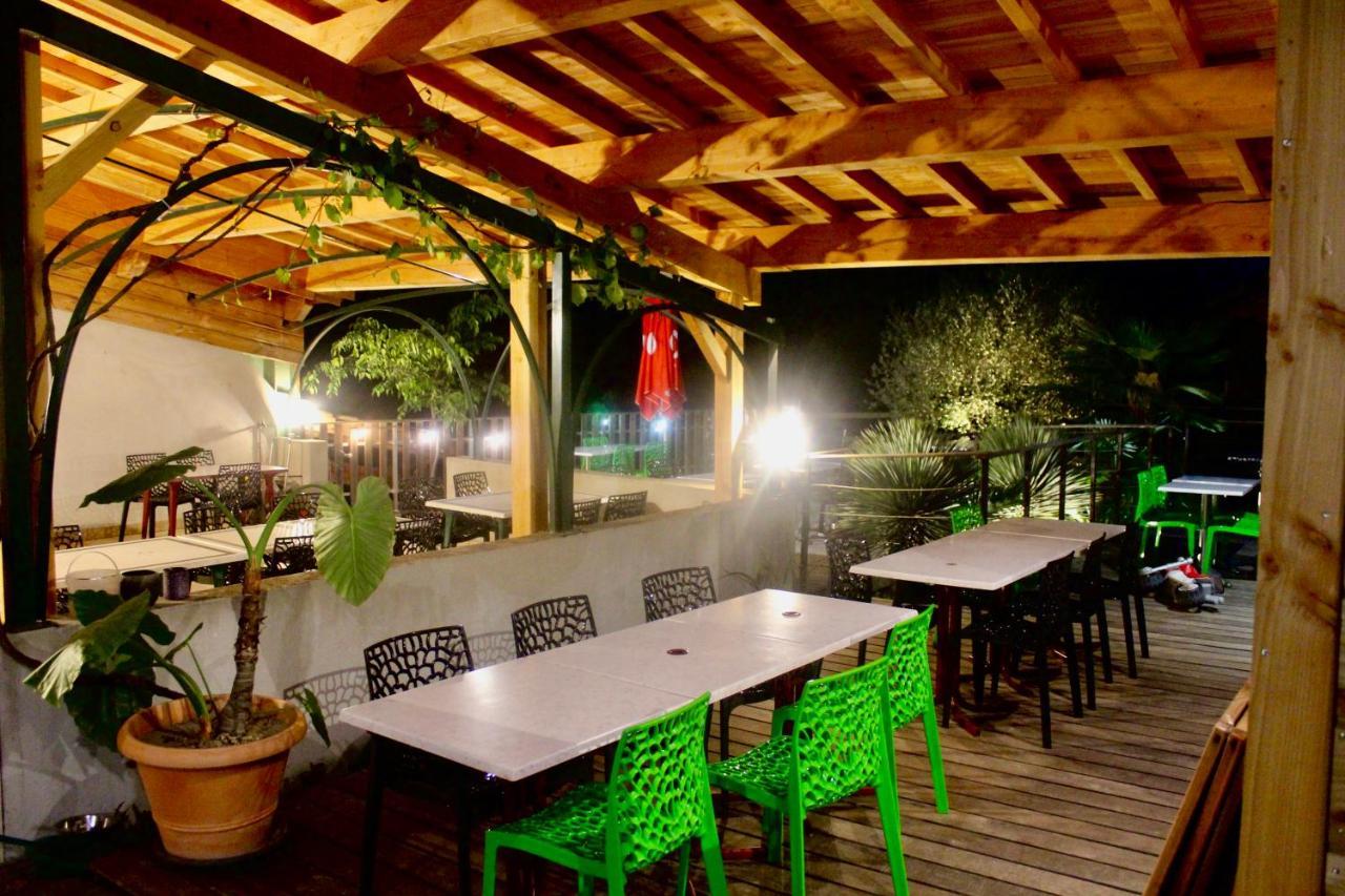 Camping Les Chenes Chauzon ภายนอก รูปภาพ