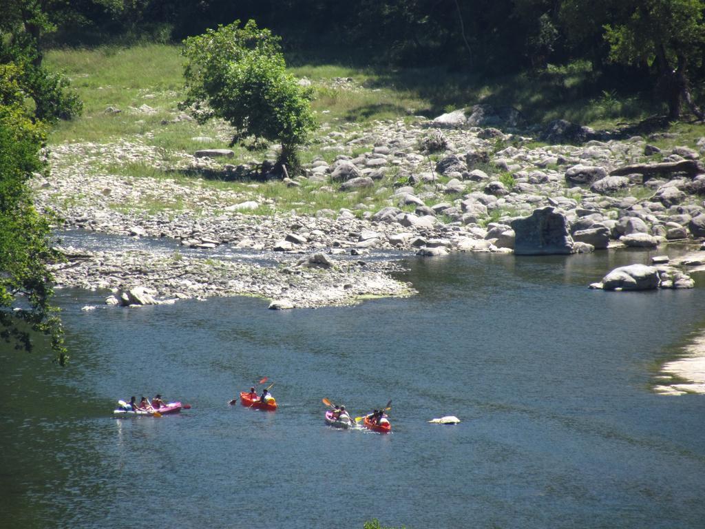 Camping Les Chenes Chauzon ภายนอก รูปภาพ